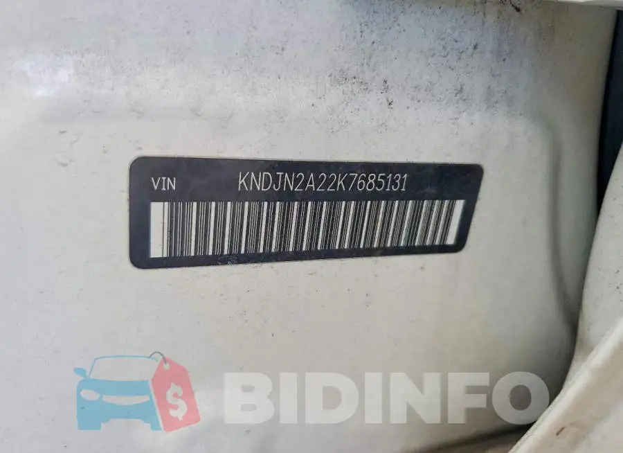 KNDJN2A22K7685131 Photo# 13