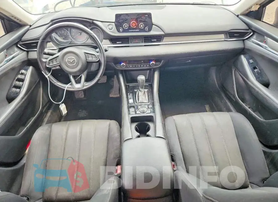 JM1GL1UM4J1320507 Photo# 8