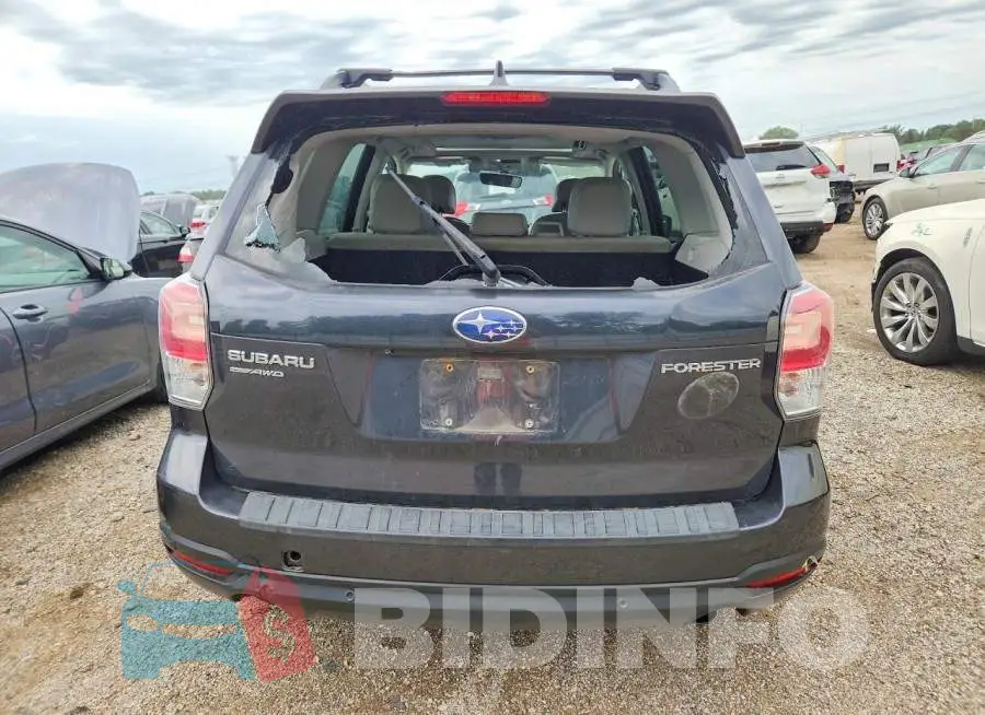 JF2SJARC8JH576674 Photo# 6