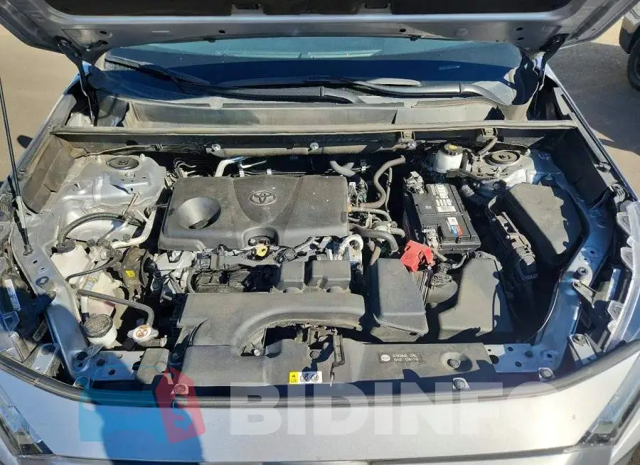 2T3W1RFV1NC181886 Photo# 12