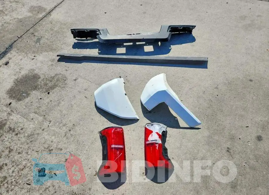 3TMLB5JN2RM083861 Photo# 12