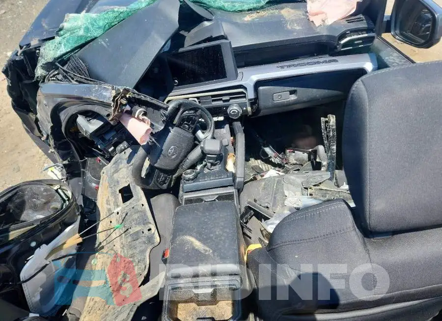 3TMLB5JN5SM157943 Photo# 8