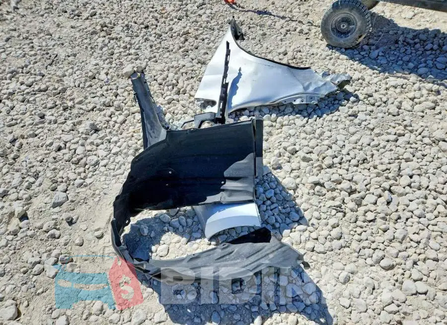 5YFEPMAE6NP272388 Photo# 12