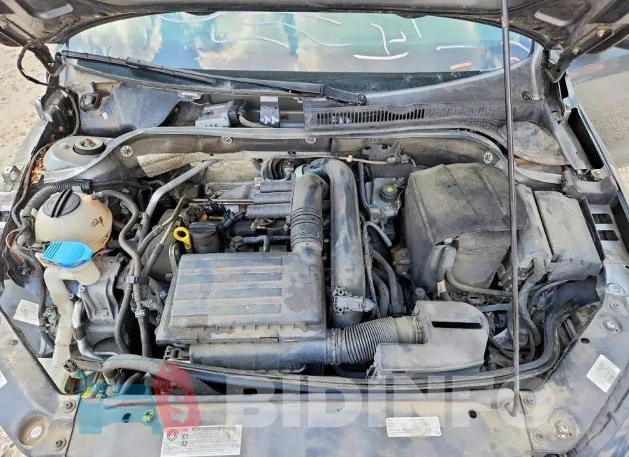3VW2B7AJ1HM393001 Photo# 11