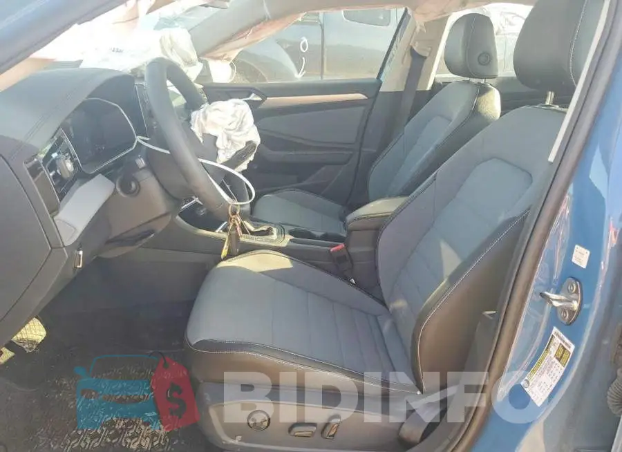 3VW7W7BU8TM016418 Photo# 7