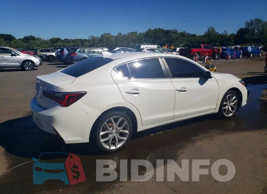 19UDE2F37KA010989 Photo# 3