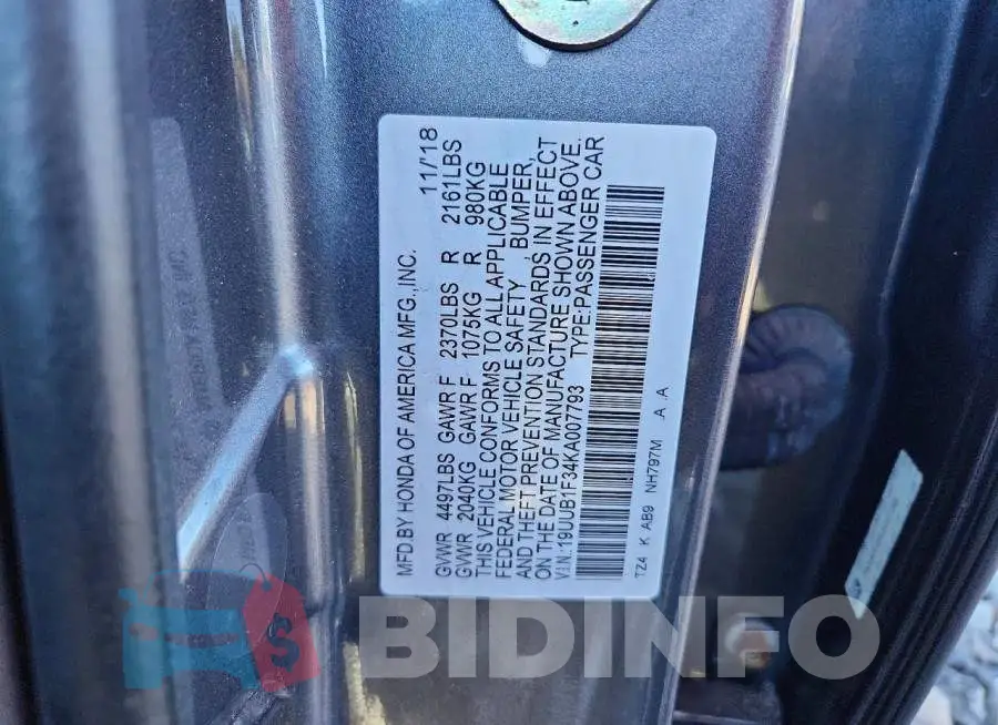 19UUB1F34KA007793 Photo# 12