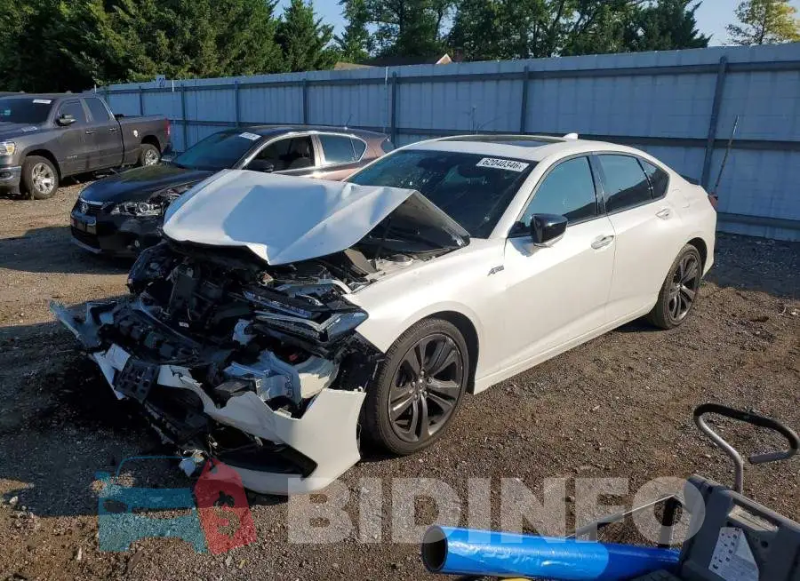 19UUB6F51MA001080 Photo# 1