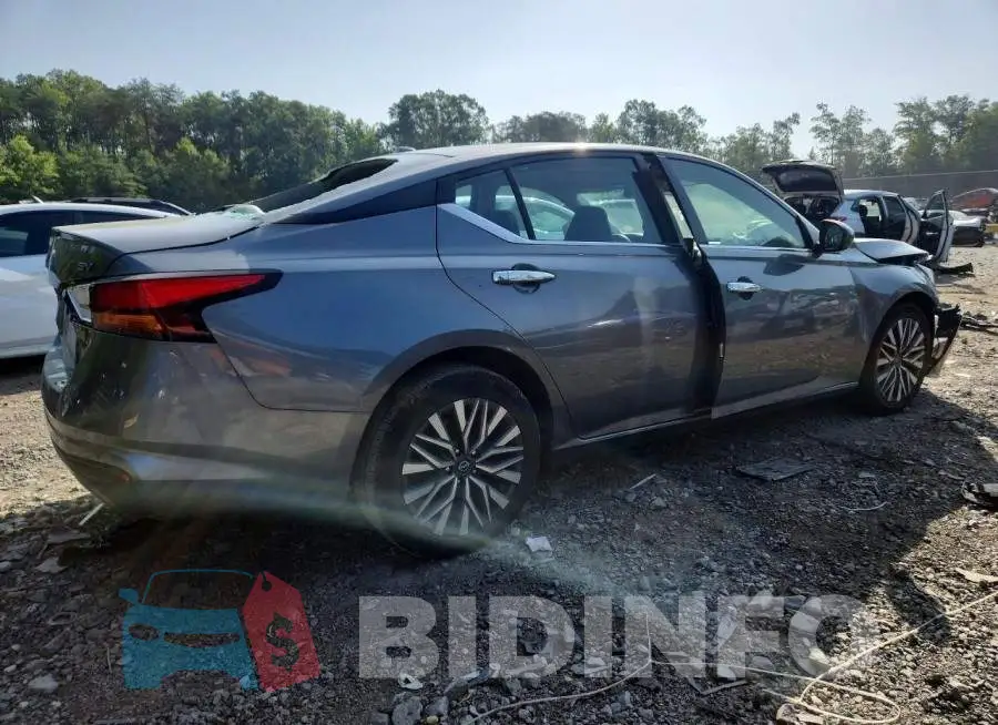 1N4BL4DV0PN358263 Photo# 3