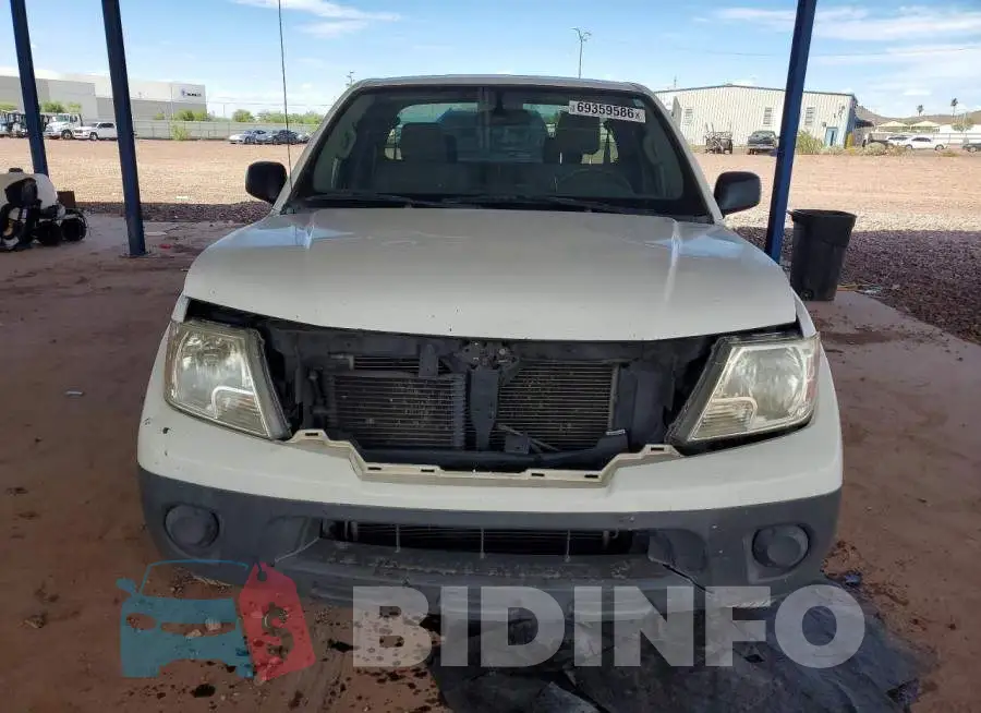 1N6BD0CT5HN732848 Photo# 5