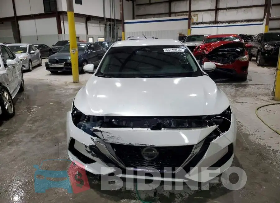 3N1AB8CV6PY272026 Photo# 5