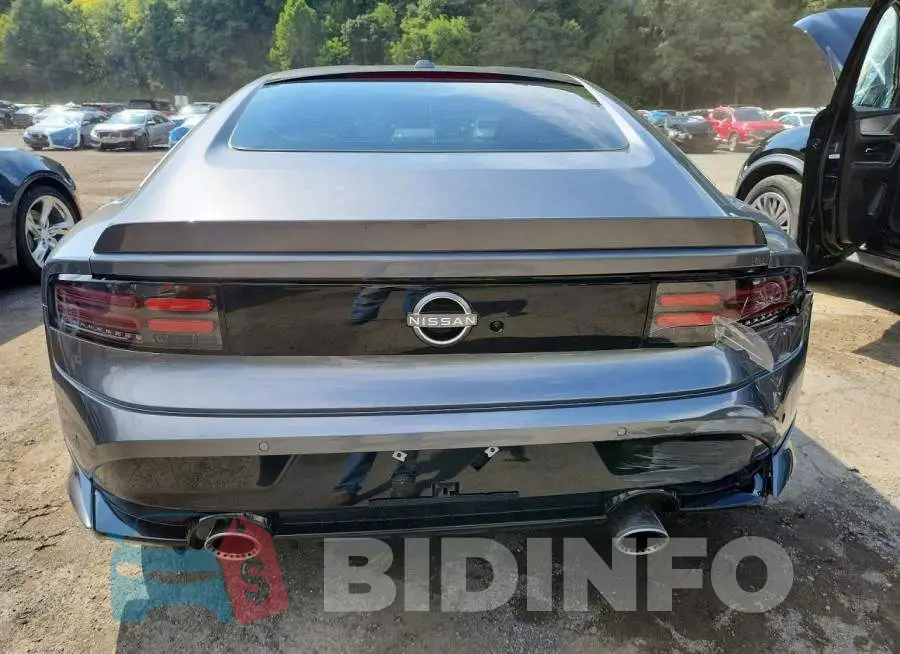 JN1BZ4BH2TM501805 Photo# 6