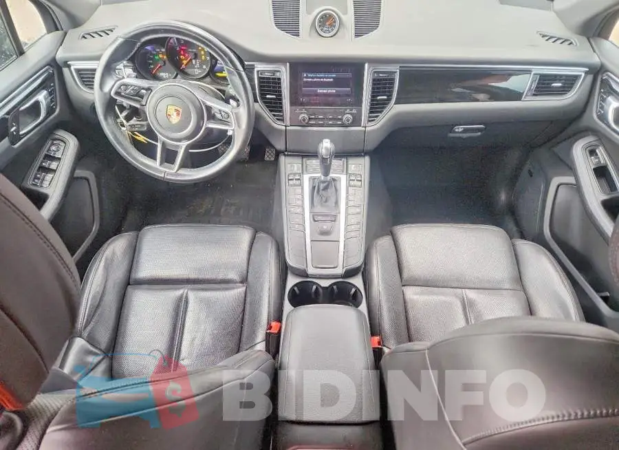 WP1AA2A54HLB81166 Photo# 8