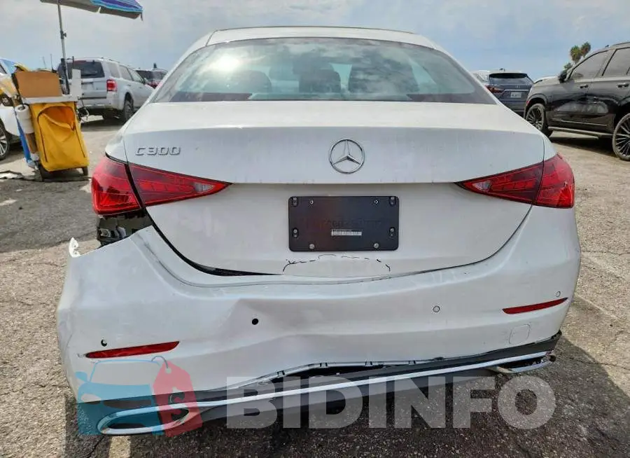 W1KAF4GB3SR301383 Photo# 6