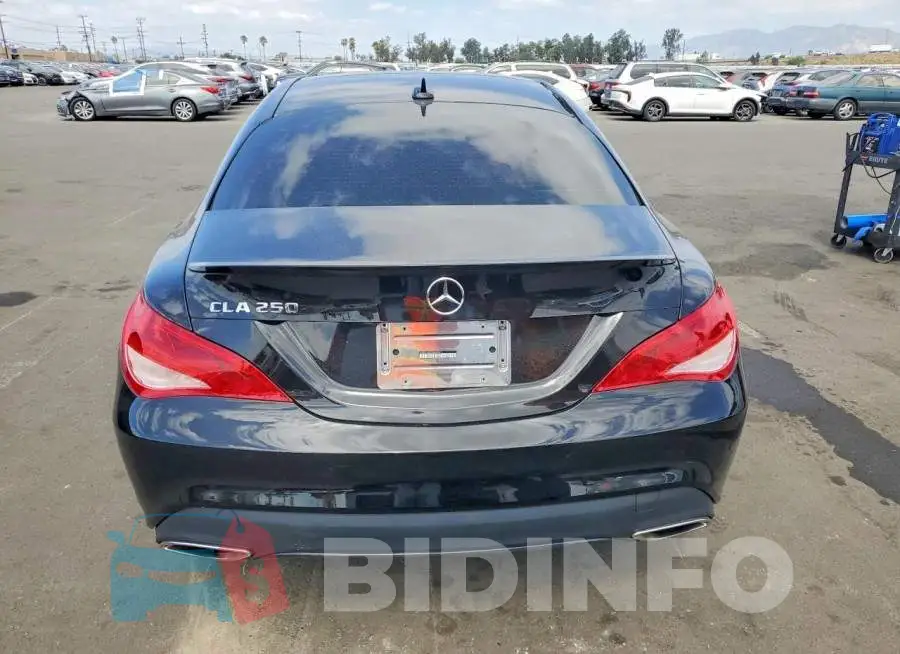 WDDSJ4EB2JN689671 Photo# 6