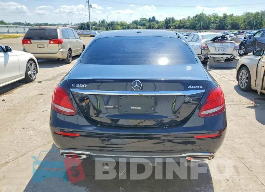 WDDZF4KB4KA537324 Photo# 6