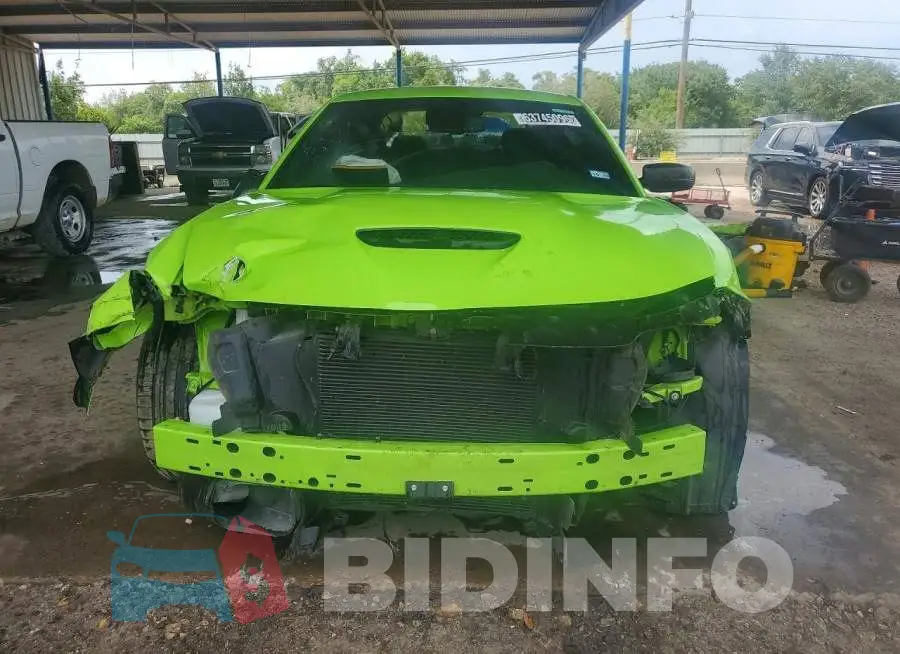 2C3CDXHG1PH618711 Photo# 5