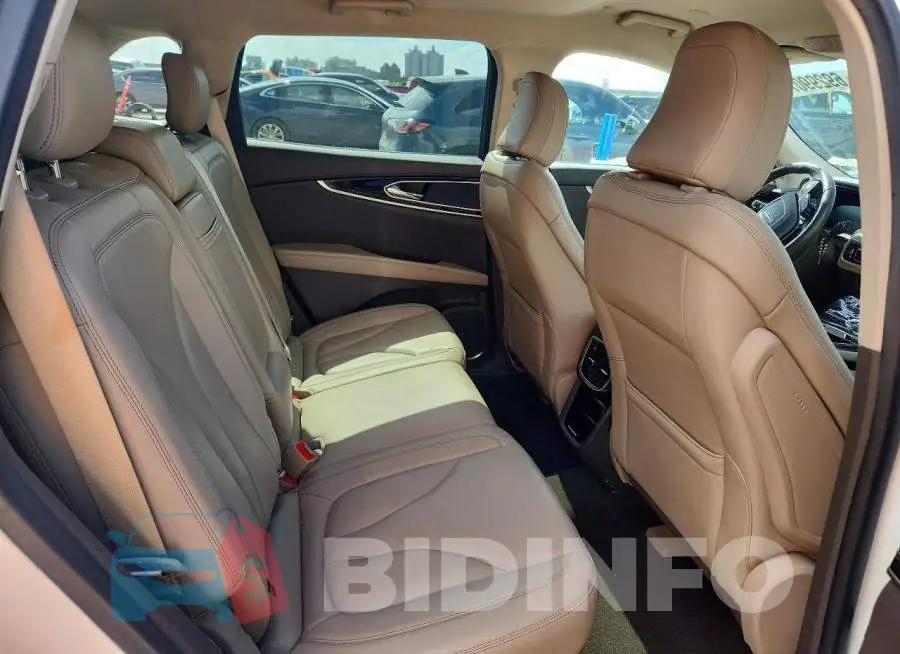 2LMPJ6J97NBL14830 Photo# 11