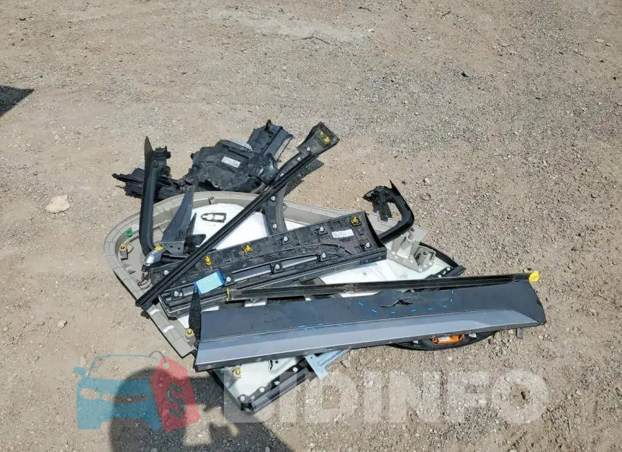 1GYFZDR47NF131874 Photo# 13