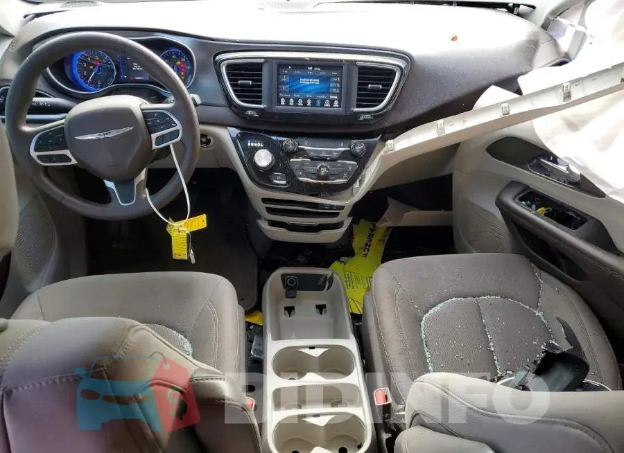 2C4RC1CG4LR131276 Photo# 8