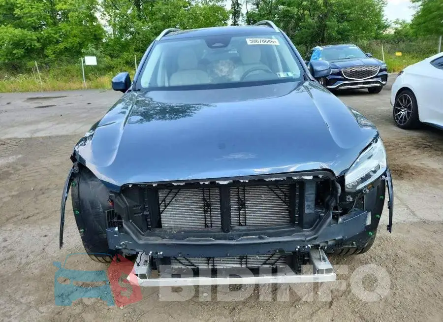 YV4062PE4R1179174 Photo# 5