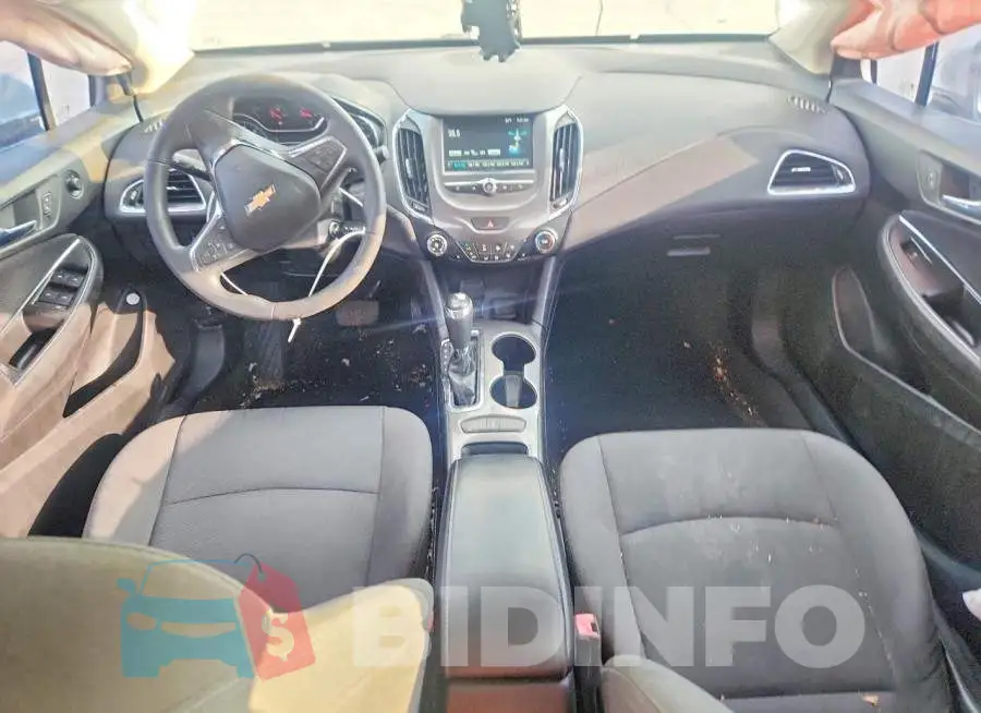 1G1BE5SM2J7240174 Photo# 8