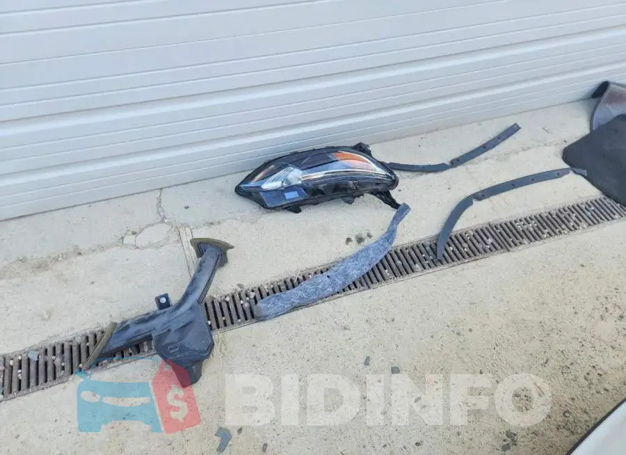 1G1ZD5ST1RF240533 Photo# 12