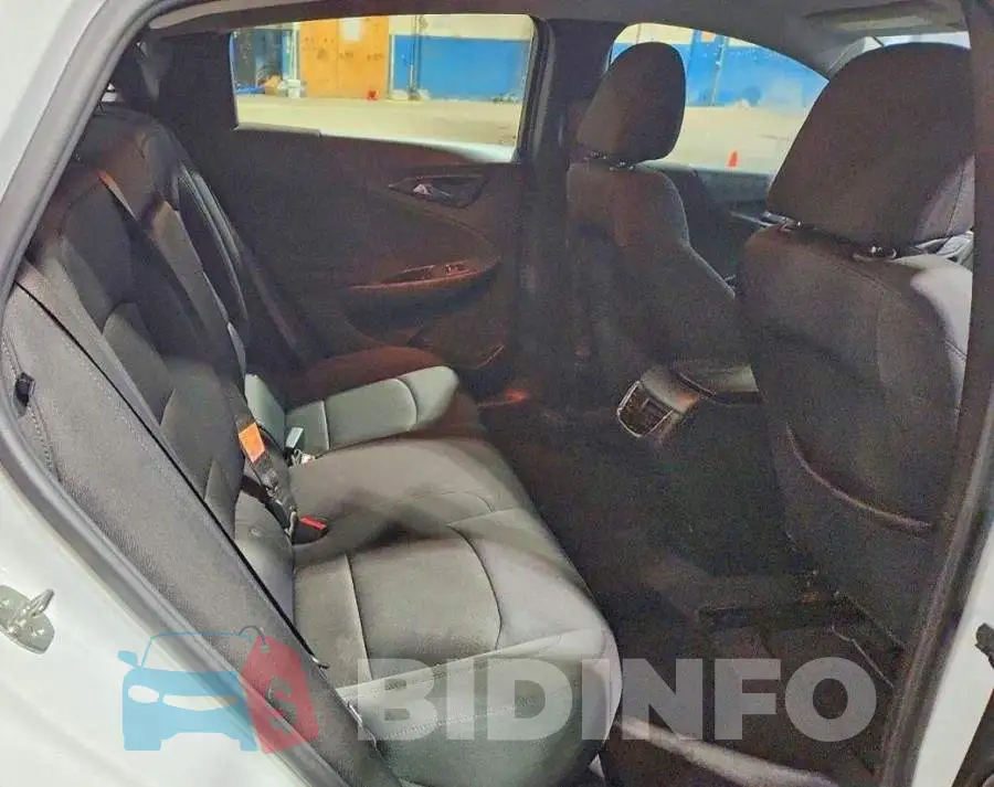 1G1ZD5ST2PF189895 Photo# 10