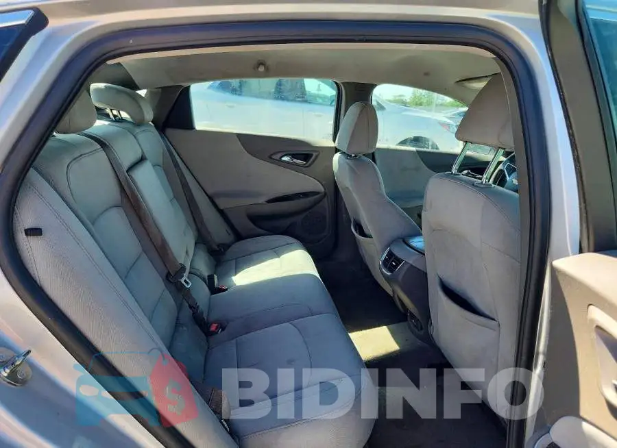 1G1ZD5ST6JF236885 Photo# 10