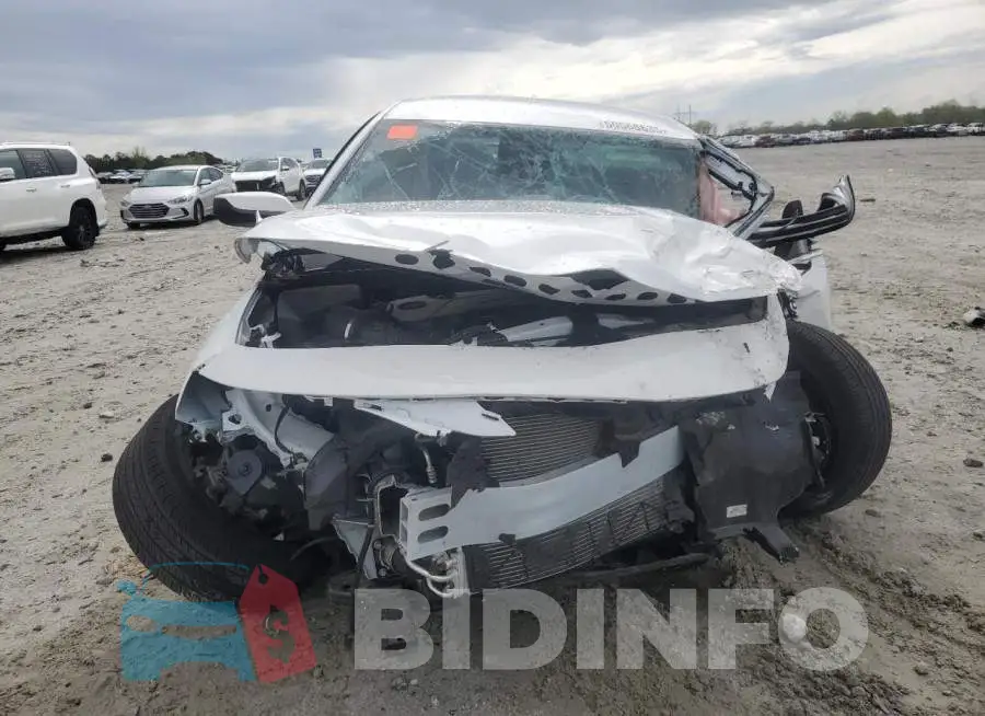 1G1ZG5ST0RF192742 Photo# 5