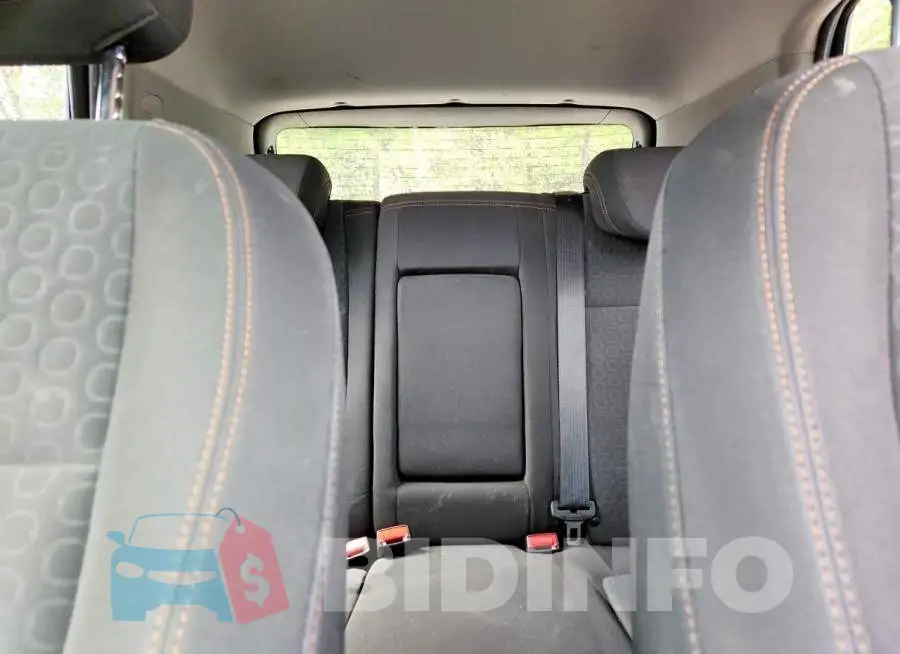 3GNCJNSB6HL191547 Photo# 10