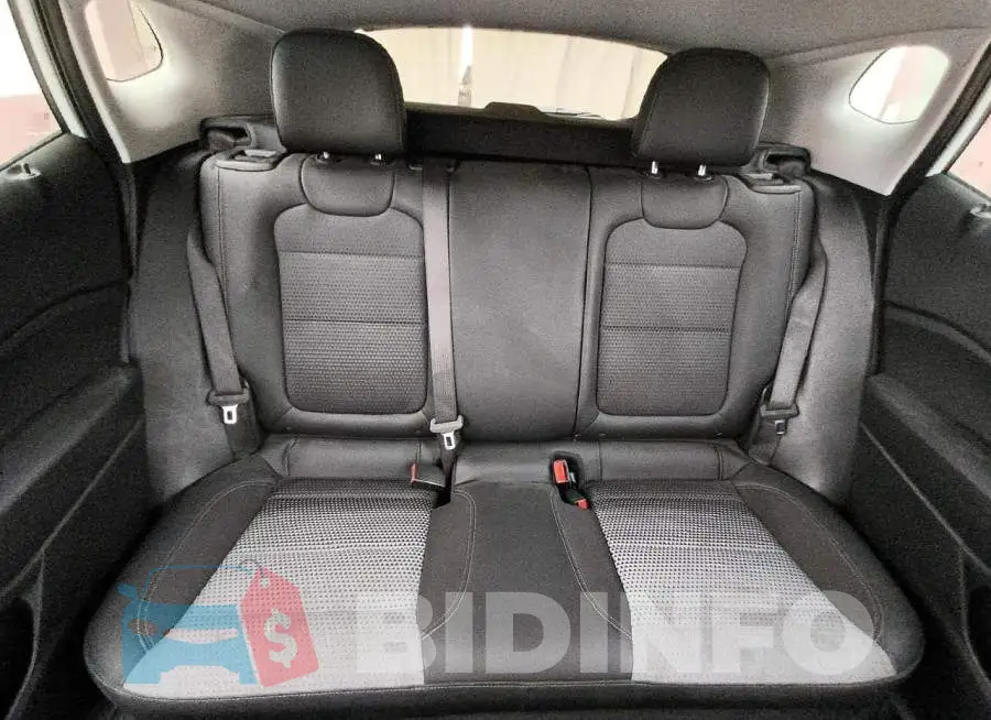 KL77LHEP6SC272755 Photo# 10