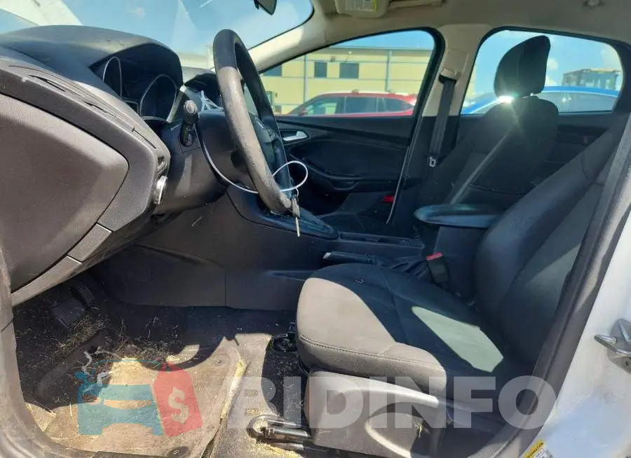 1FADP3F20HL295382 Photo# 7