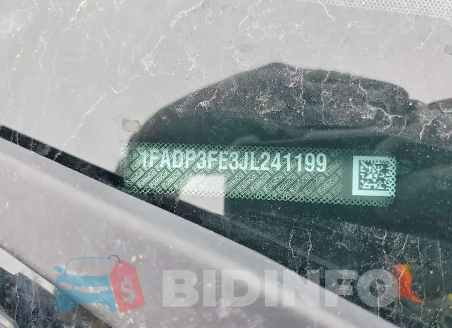 1FADP3FE3JL241199 Photo# 12