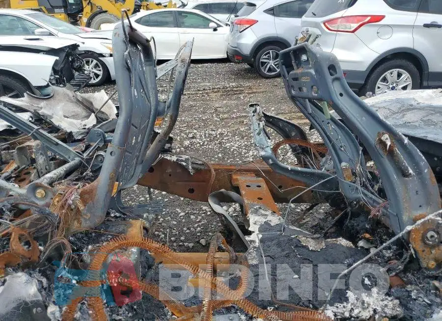 1FTFW1RG3KFB74885 Photo# 10