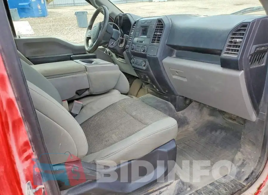 1FTMF1EB8KKC20882 Photo# 8