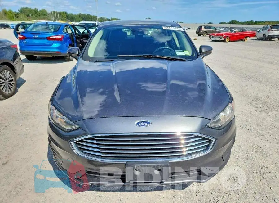 3FA6P0HDXKR185776 Photo# 5