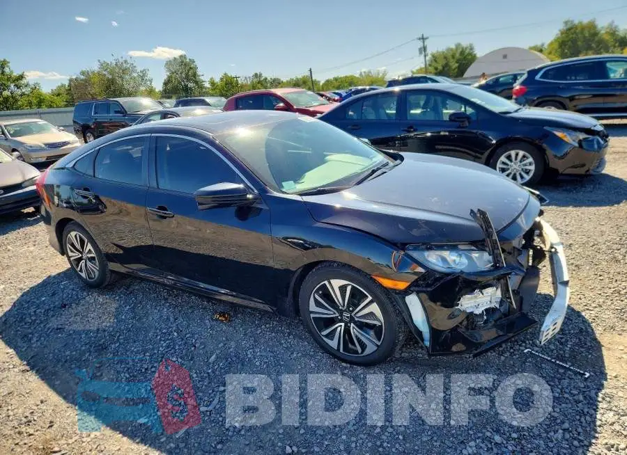19XFC1F39HE210169 Photo# 4