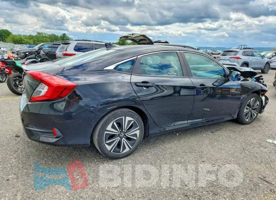 19XFC1F77HE204440 Photo# 3