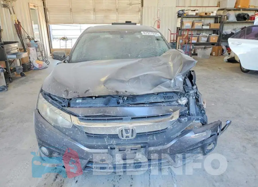 19XFC1F78HE016025 Photo# 5