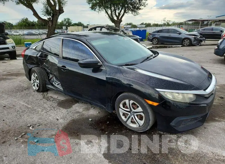 19XFC2F56HE007845 Photo# 4