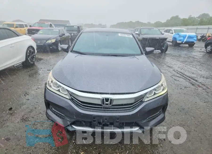 1HGCR2F58HA145232 Photo# 5