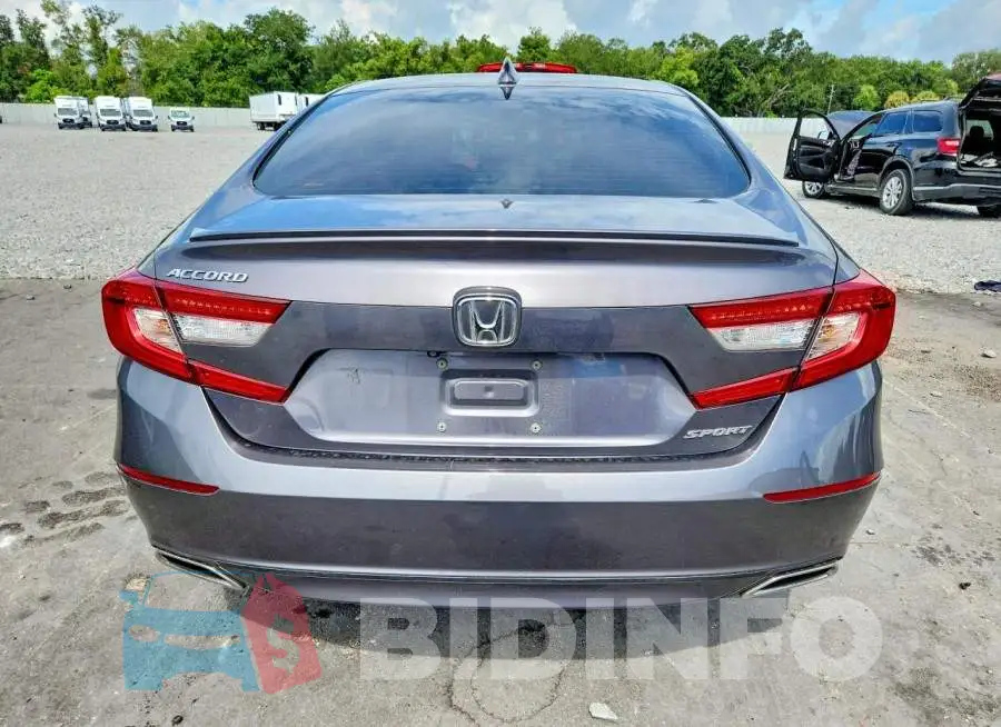1HGCV1F34KA063820 Photo# 6