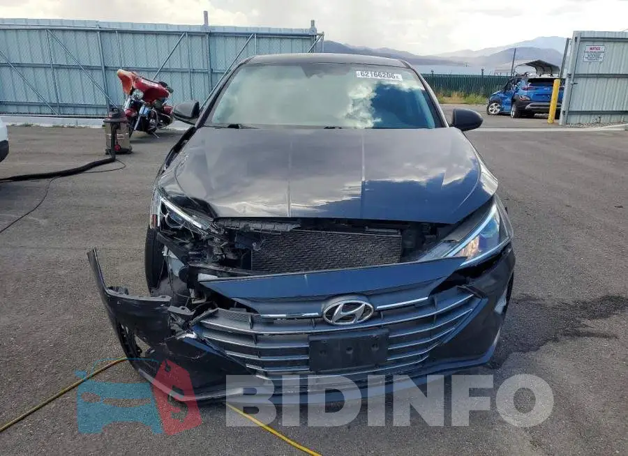 5NPD84LF3LH572463 Photo# 5