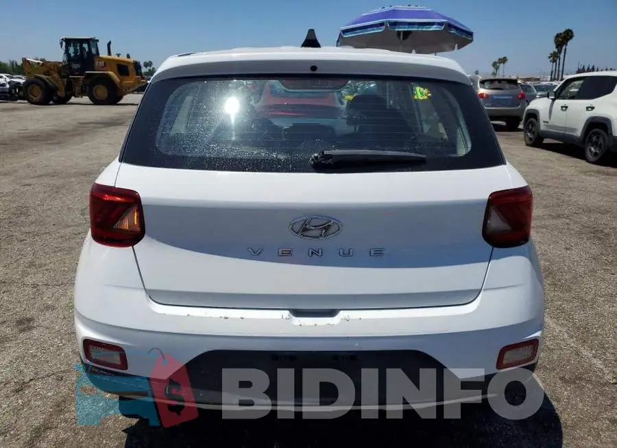 KMHRB8A35LU026157 Photo# 6