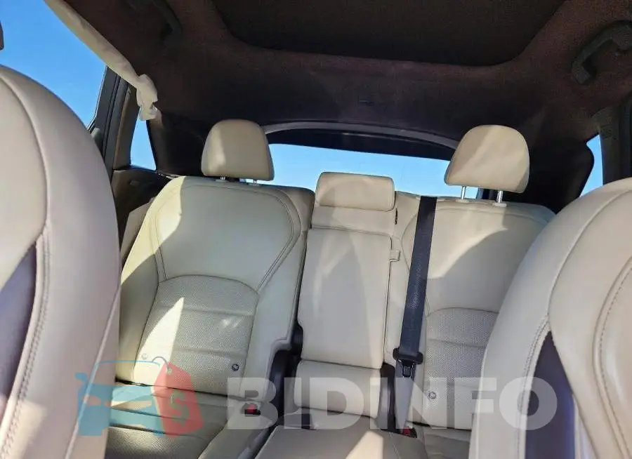 3PCAJ5M10LF121148 Photo# 10