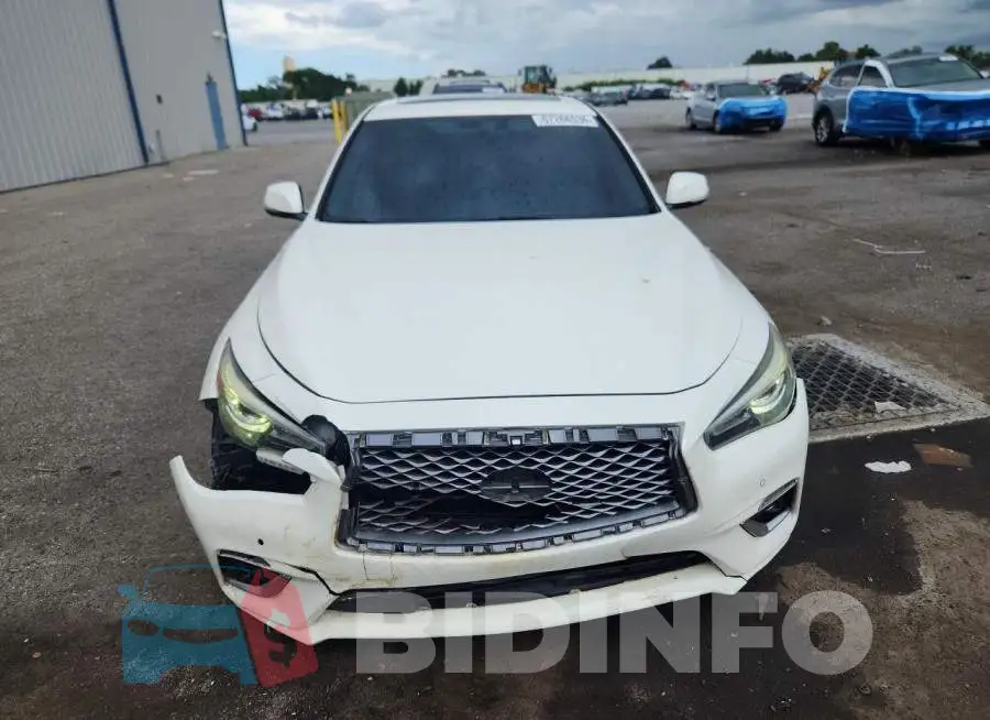 JN1EV7BPXMM702029 Photo# 5