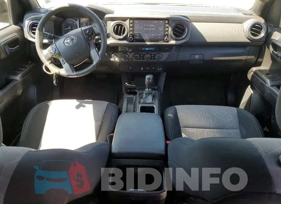 3TMCZ5AN9PM541372 Photo# 8