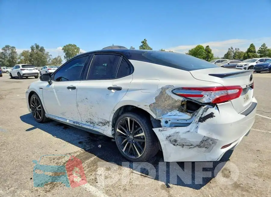 4T1B61HK9JU086739 Photo# 2