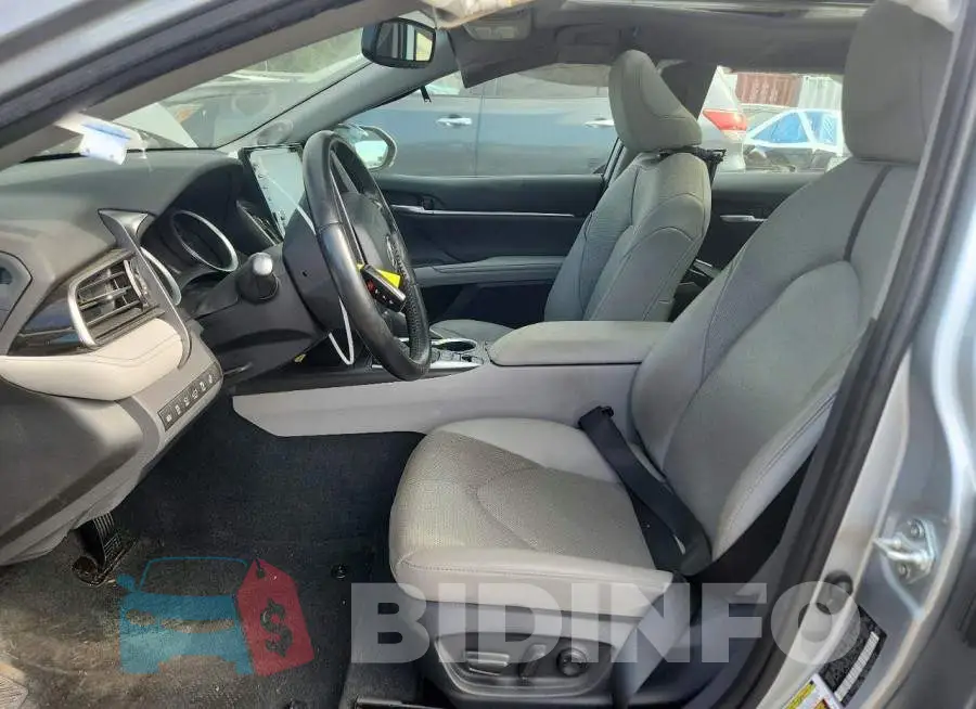 4T1F11BKXPU102917 Photo# 7